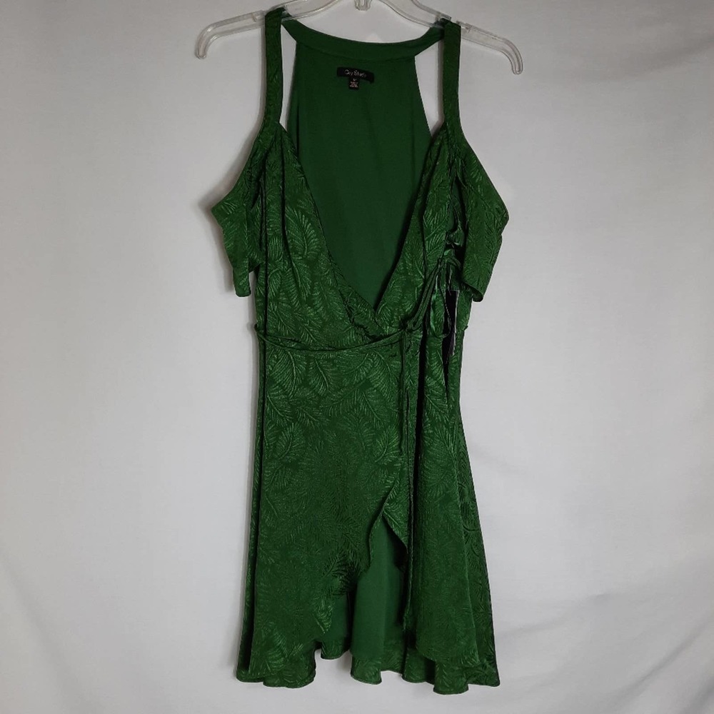 City Studio Women Juniors Medium Wrap Dress Green - Picture 4 of 9